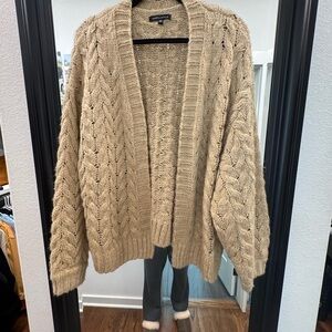 Cozy Cable Knit Cardigan Sweater - Tan
